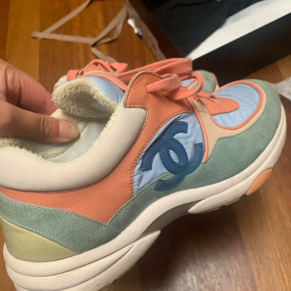 Chanel coral blue sneakers - Picture 7 of 15